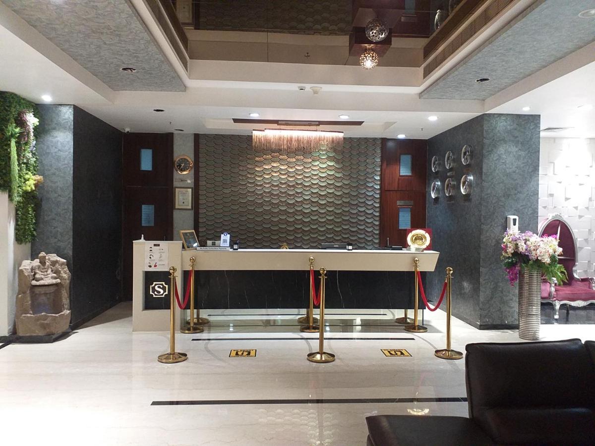 Hotel Sandy'S Tower Bhubaneswar Buitenkant foto